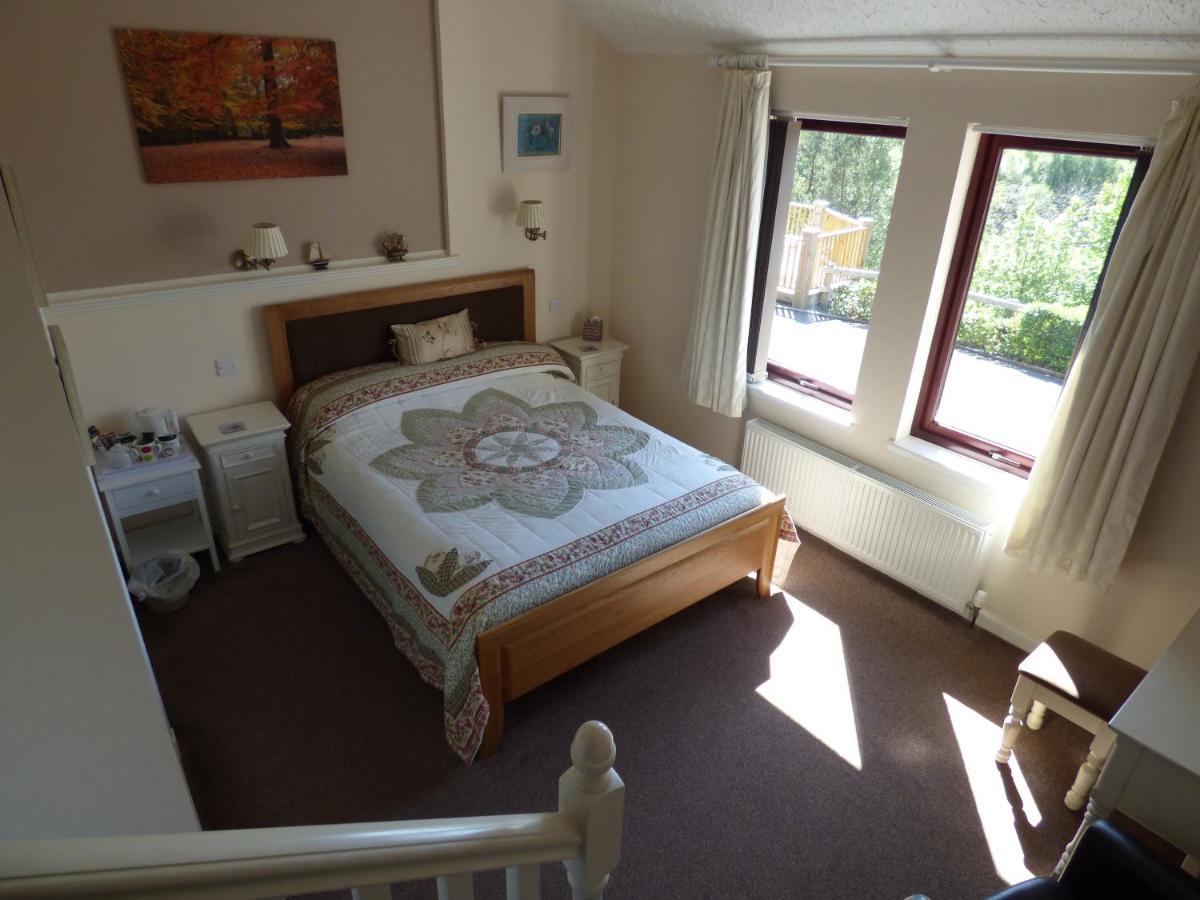 גיירלוך Heatherdale B & B מראה חיצוני תמונה